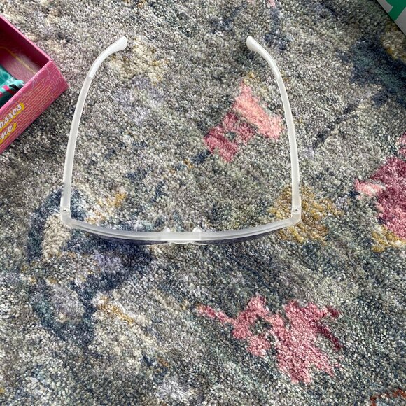 goodr clear/purple aviator sunglasses, Secret Amethyst Tryst - Picture 3 of 6